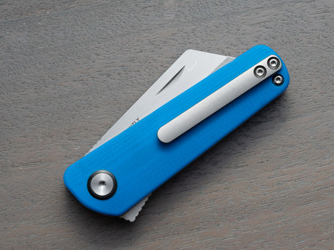 Blue folding knife with clip
