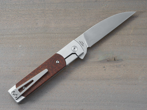Pocket knife with wharncliffe blade